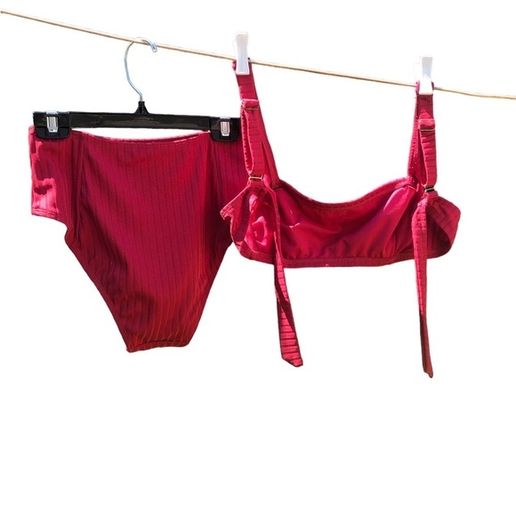 Xhiliration 2 piece high waisted 1960s bathing suit style - Picture 8 of 13